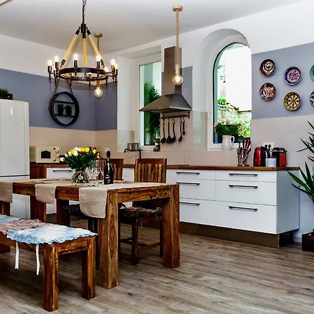 Happy Casa Oldtown Boutique * Koper