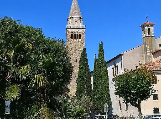 Happy Casa Oldtown Boutique *